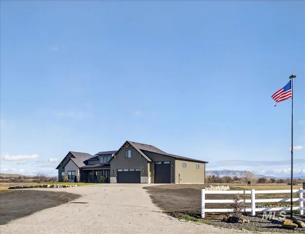 $948,000 | 2240 Little Rock Road, Emmett, ID 83617