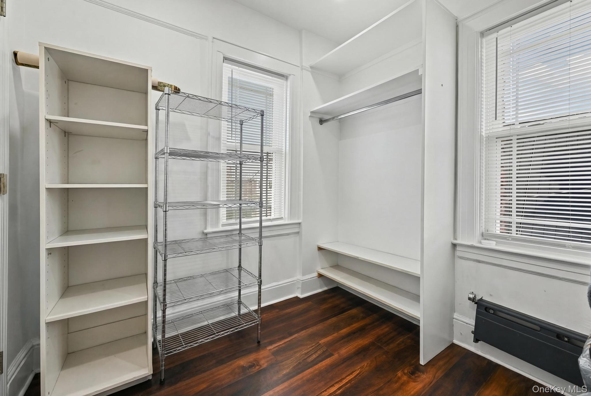 6 Dubonnet Road Valley Stream, NY 11581 - Photo 14 of 27