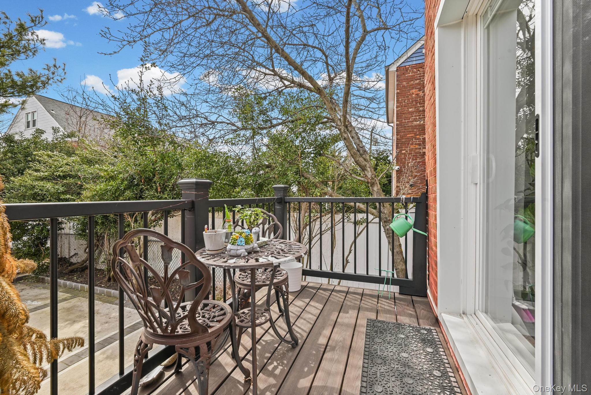 6 Dubonnet Road Valley Stream, NY 11581 - Photo 23 of 27 Deck Access from Kitchen