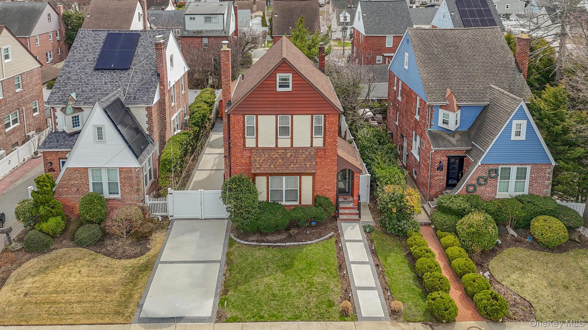 6 Dubonnet Road Valley Stream, NY 11581 - Photo 25 of 27