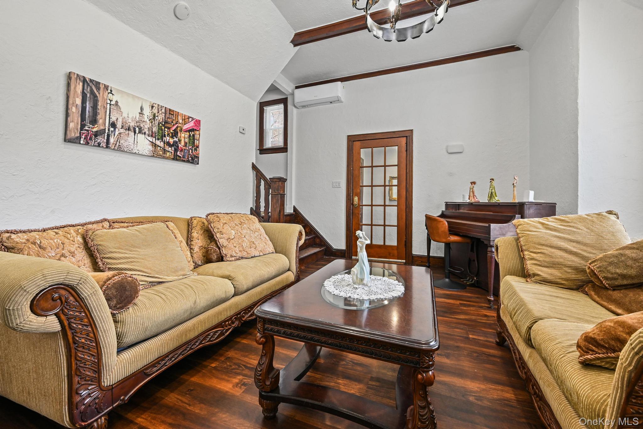 6 Dubonnet Road Valley Stream, NY 11581 - Photo 5 of 27