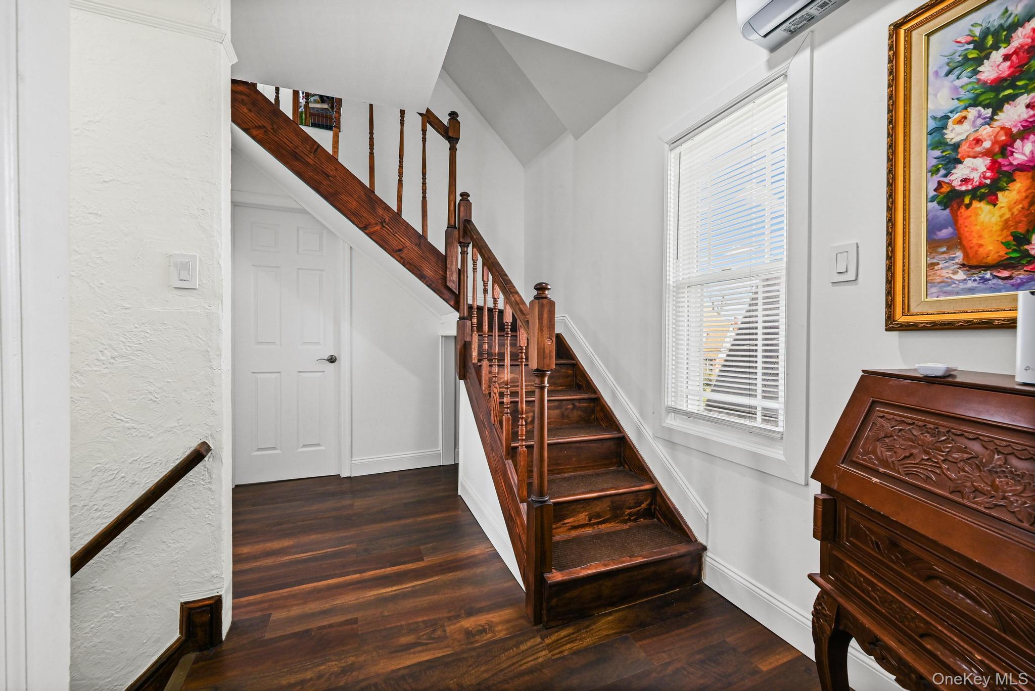 6 Dubonnet Road Valley Stream, NY 11581 - Photo 10 of 27