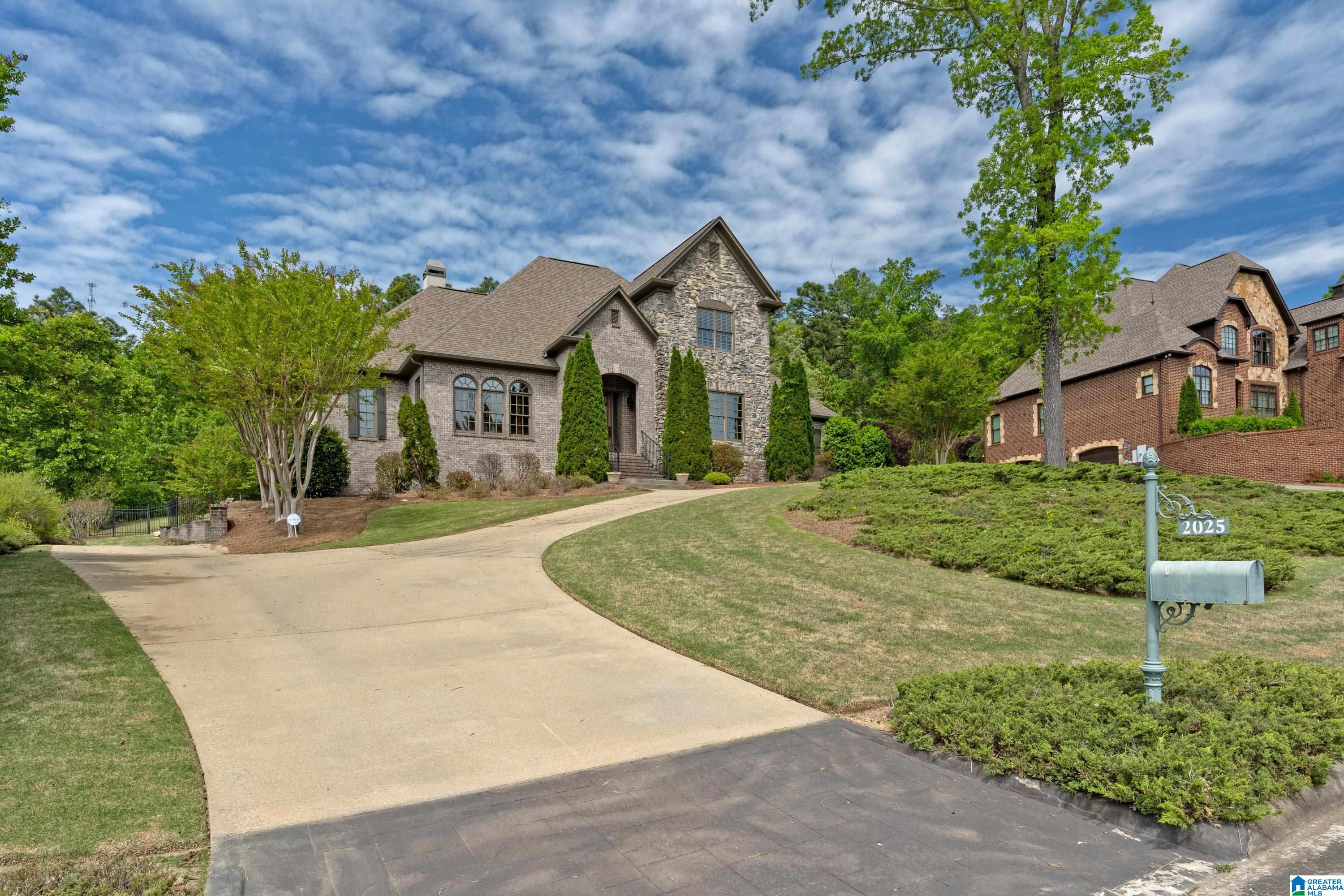 2025 Springhill Court Birmingham, AL 35242 - Photo 1 of 62