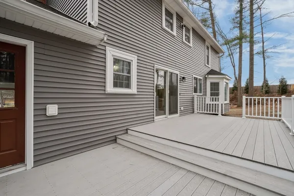 $1,089,900 | 260 Summer Street, Walpole, MA 02071