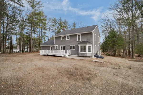 $1,089,900 | 260 Summer Street, Walpole, MA 02071