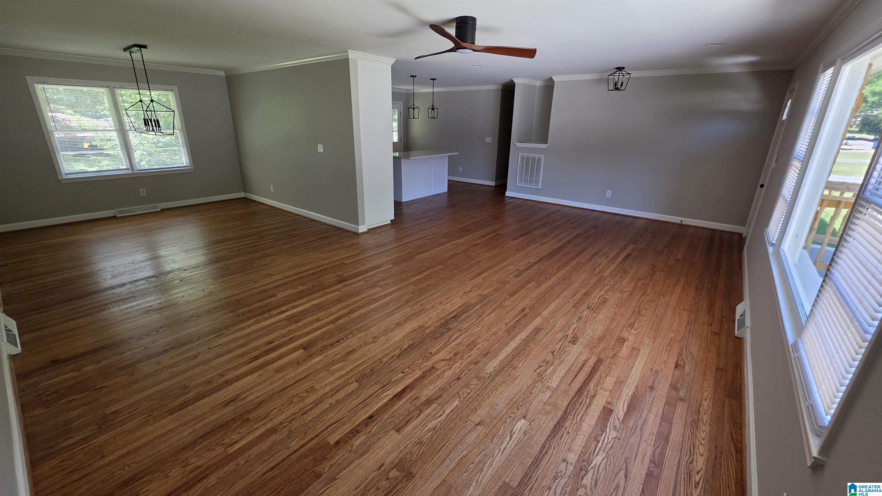 955 3rd Avenue Northwest Alabaster, AL 35007 - Photo 4 of 9