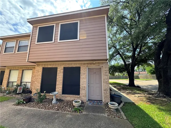 $1,300 | 2807 Wildflower Drive, Unit 27, Bryan, TX 77802