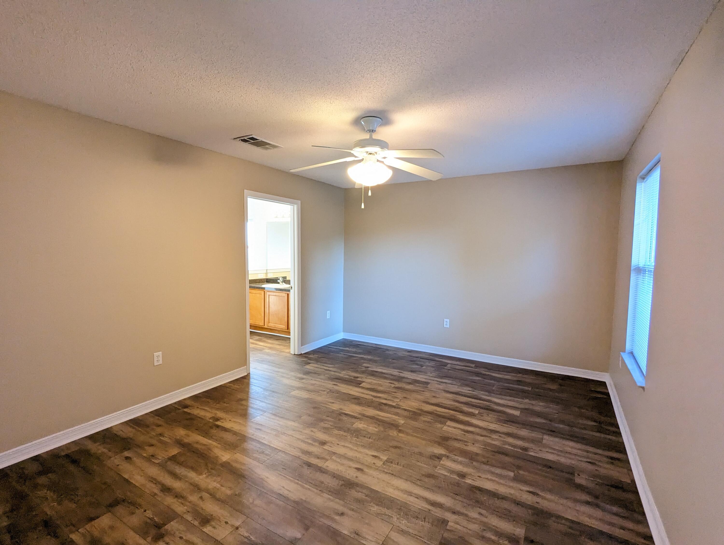 8237 Nevada Street Navarre, FL 32566 - Photo 10 of 21