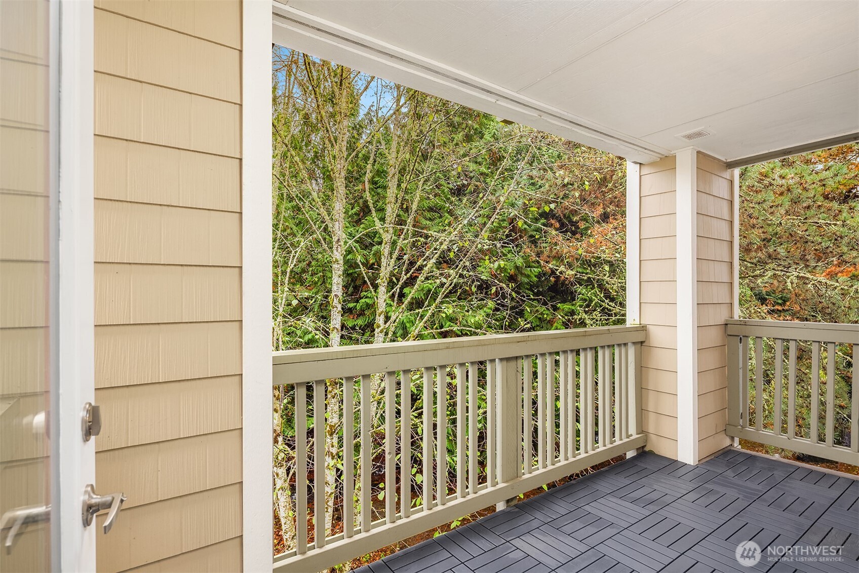 7711 Northeast 175th Street, Unit B210 Kenmore, WA 98028 - Photo 8 of 25