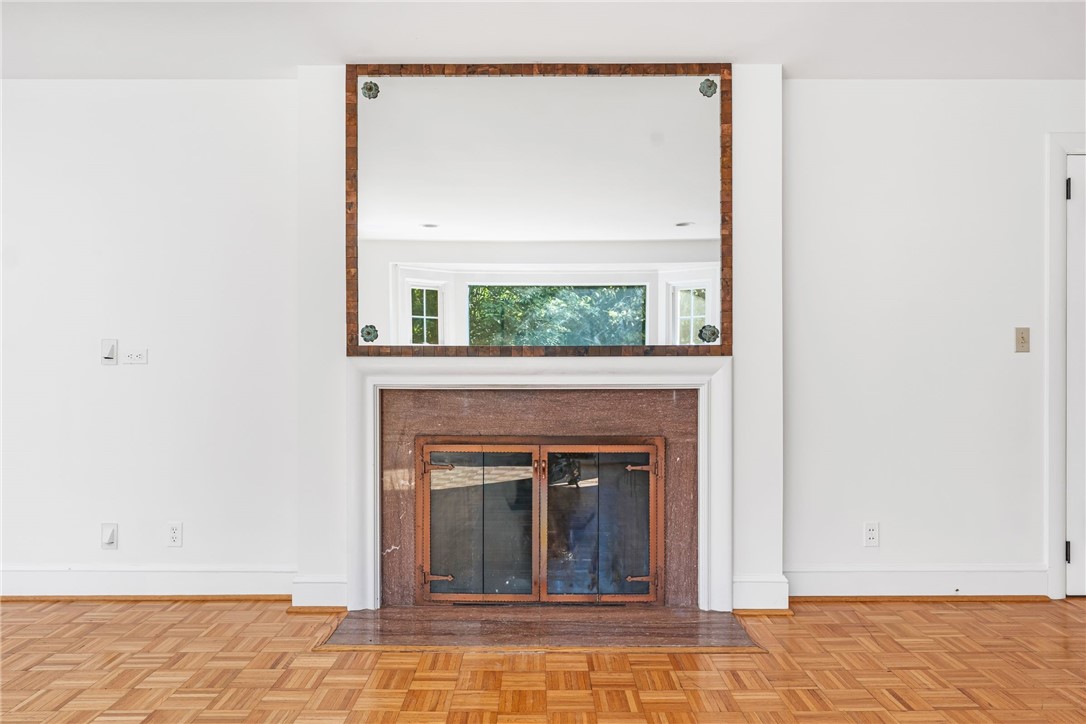 205 Sessions Street Providence, RI 02906 - Photo 13 of 44