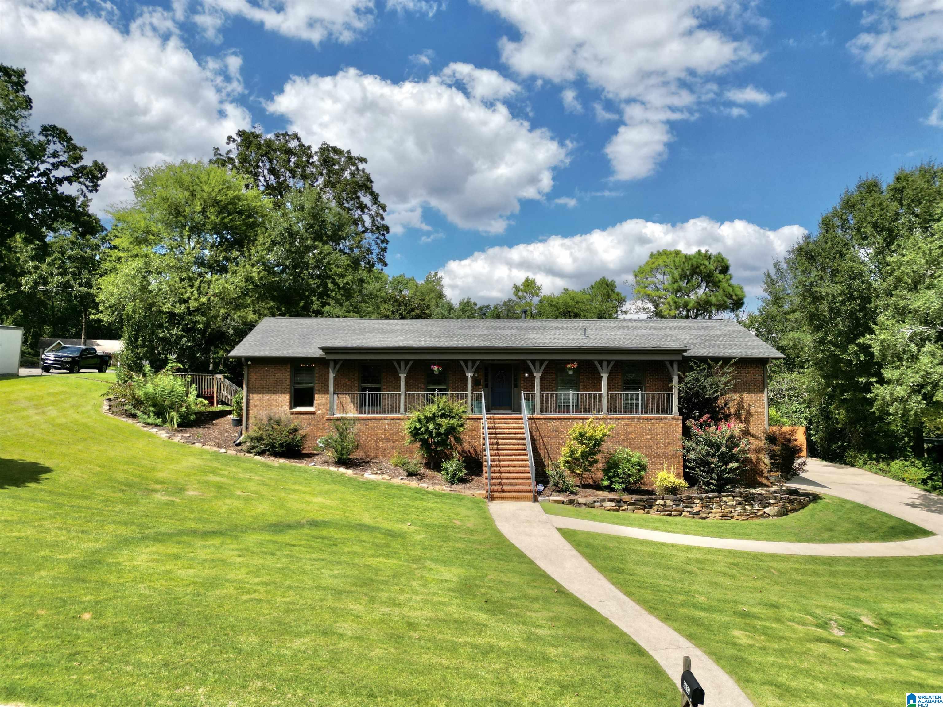 2637 Apollo Circle Birmingham, AL 35226 - Photo 2 of 45