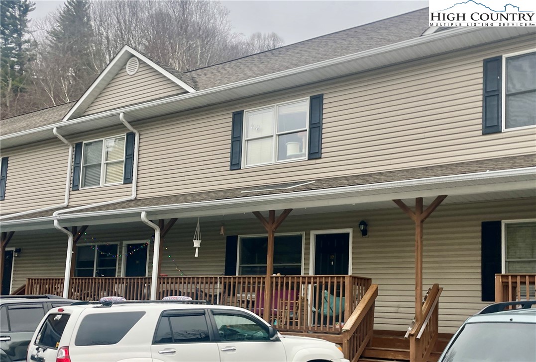 190 Ridge View Drive, Unit 17 Boone, NC 28607 - Photo 2 of 24 Gallery Image 2