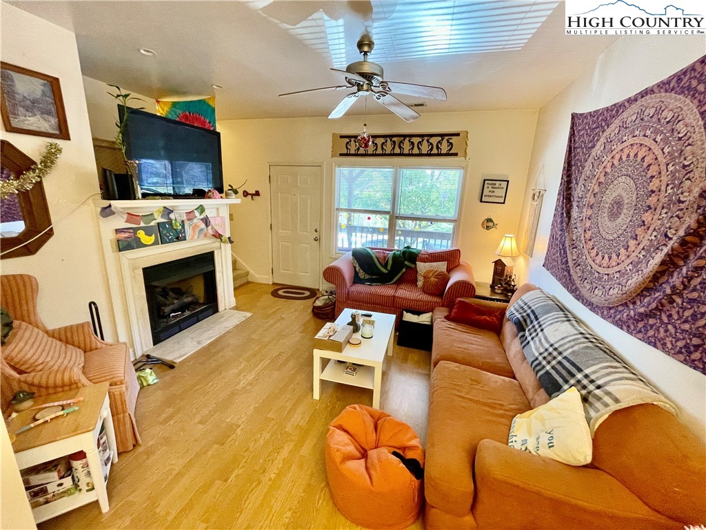 190 Ridge View Drive, Unit 17 Boone, NC 28607 - Photo 5 of 24 Gallery Image 5