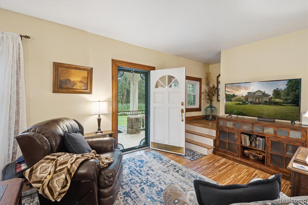 8450 Rosbolt Road Whittaker, MI 48190 - Photo 3 of 40
