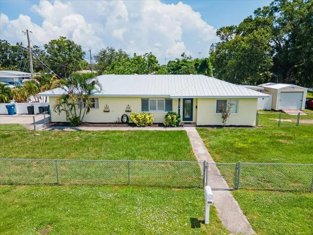 $480,000 | 3402 15th Avenue West, Bradenton, FL 34205