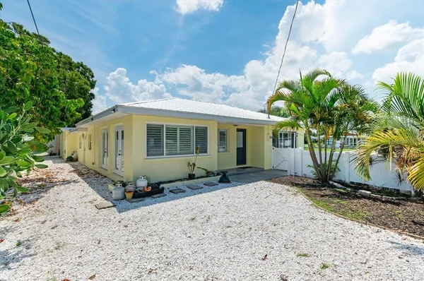 $410,000 | 3402 15th Avenue West, Bradenton, FL 34205