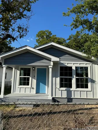 $1,525 | 1005 Division Avenue, San Antonio, TX 78225