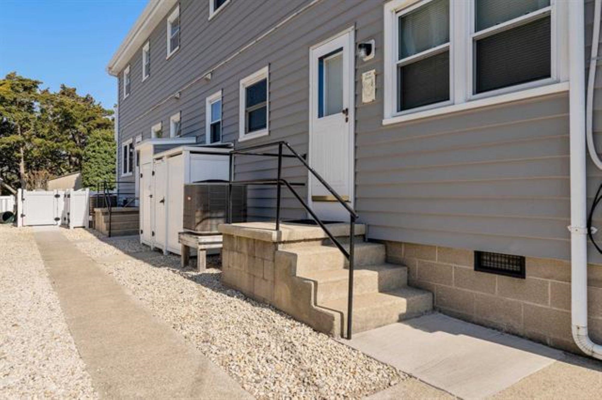 9903 2nd Stone Harbor, NJ 08247 - Photo 25 of 28