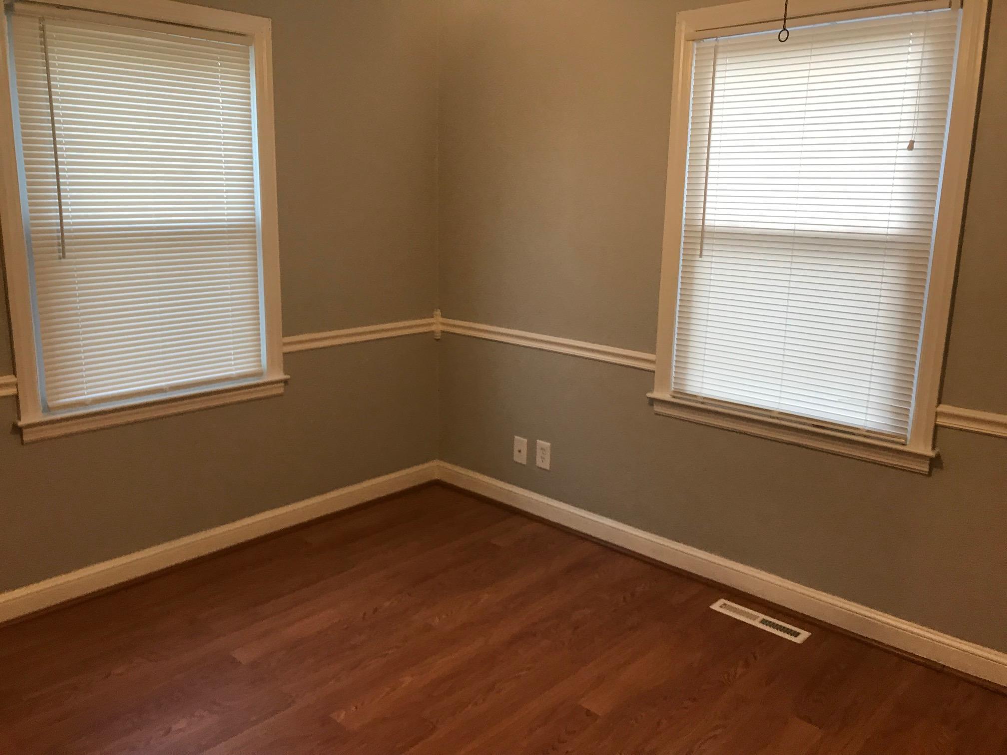 4916 Hazelridge Road Northwest Roanoke, VA 24012 - Photo 9 of 12 Replacement Windows