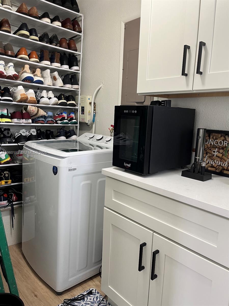 2253 Dordon Drive Melbourne, FL 32935 - Photo 15 of 40 a close view of a sink and dishwasher in a kitchen