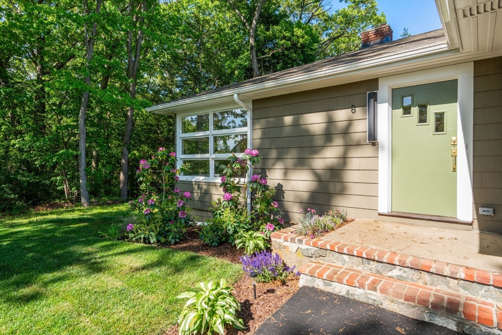 8 Everett Street Wakefield, MA 01880 - Photo 1 of 15