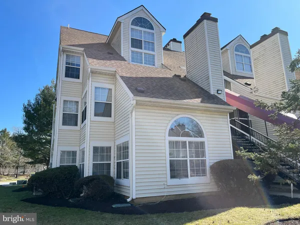 $2,100 | 1005 Summerglenn Court, Unit 7103, Bowie, MD 20721