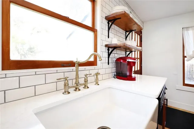 $975,000 | 2303 College Avenue, Manhattan, KS 66502