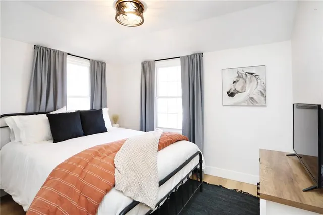 $975,000 | 2303 College Avenue, Manhattan, KS 66502