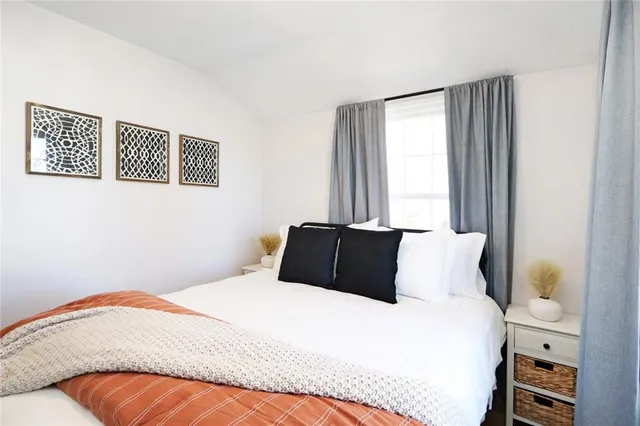 $975,000 | 2303 College Avenue, Manhattan, KS 66502