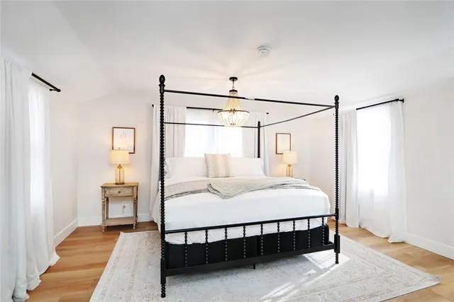 $975,000 | 2303 College Avenue, Manhattan, KS 66502