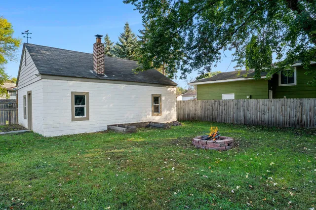 $315,000 | 7508 Newton Avenue North, Brooklyn Park, MN 55444