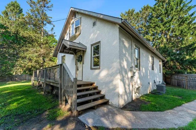 $315,000 | 7508 Newton Avenue North, Brooklyn Park, MN 55444