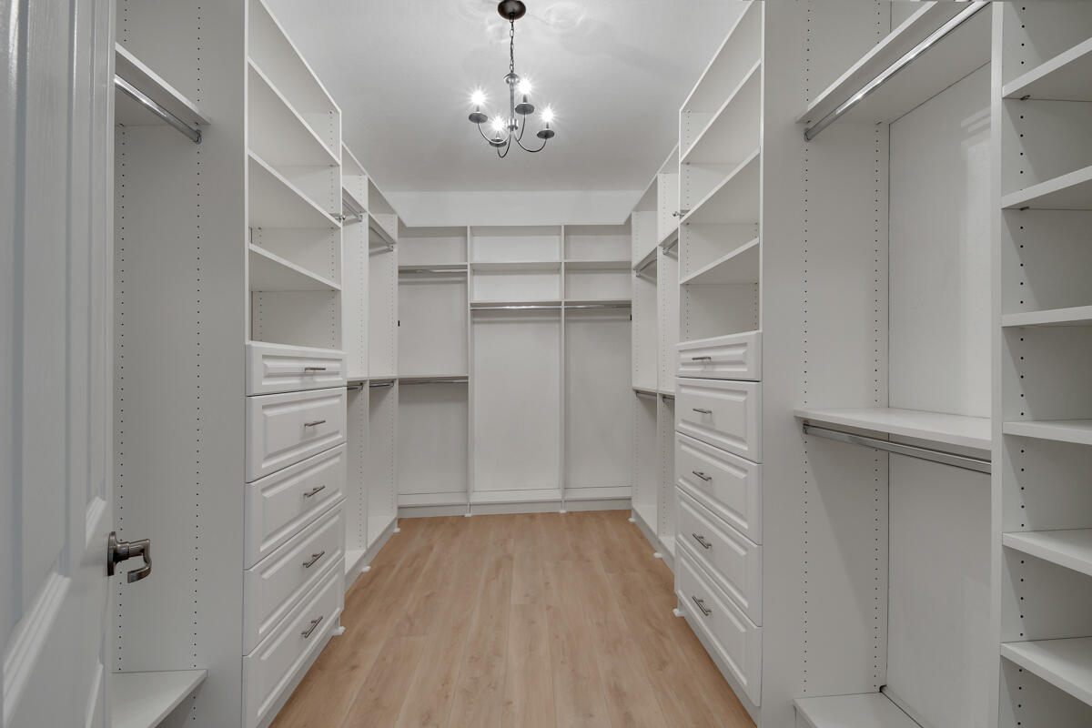 151 Whale Cay Way Jupiter, FL 33458 - Photo 33 of 64 Primary Closet