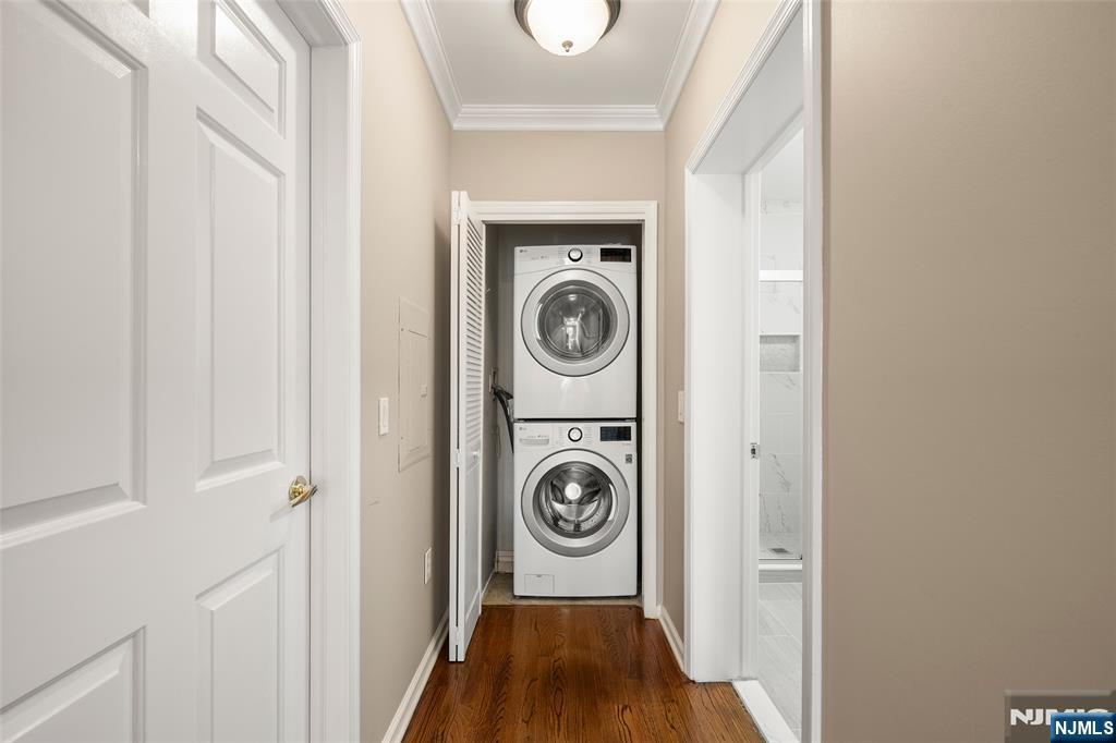 155 The Promenade Edgewater, NJ 07020 - Photo 22 of 26