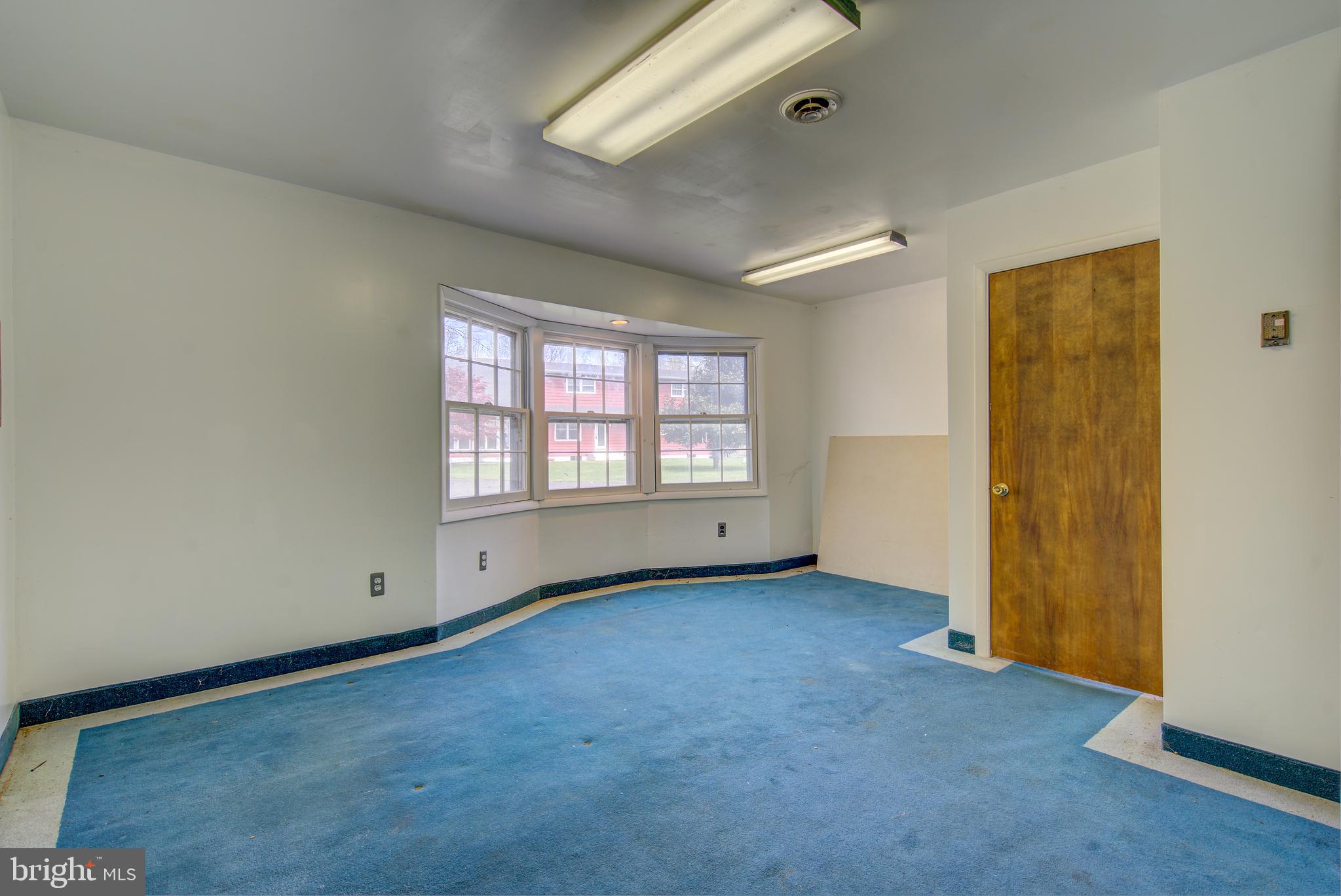 31 Oxmead Road Westampton, NJ 08060 - Photo 34 of 35 Detached Garage\Office