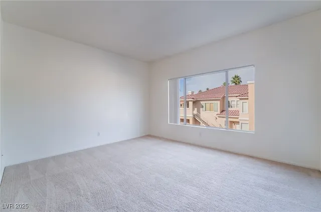 $1,500 | 251 South Green Valley Parkway, Unit 3921, Henderson, NV 89012