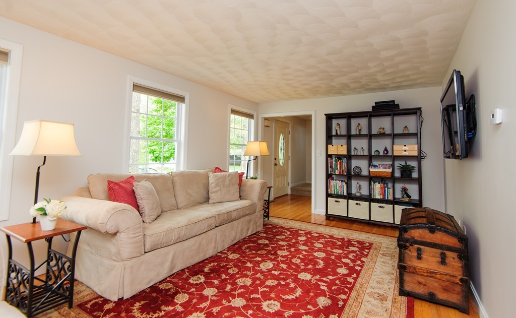 57 Birch Road Westford, MA 01886 - Photo 3 of 16 Gallery Image 3