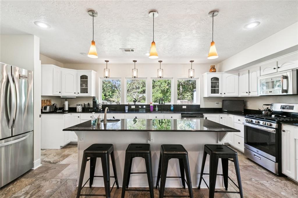 203 John Henry Lake Road Poplarville, MS 39470 - Photo 6 of 44