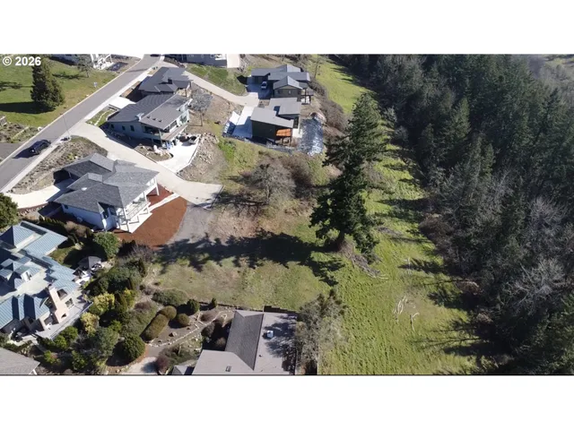 $95,000 | 580 Sunridge Lane, Lowell, OR 97452