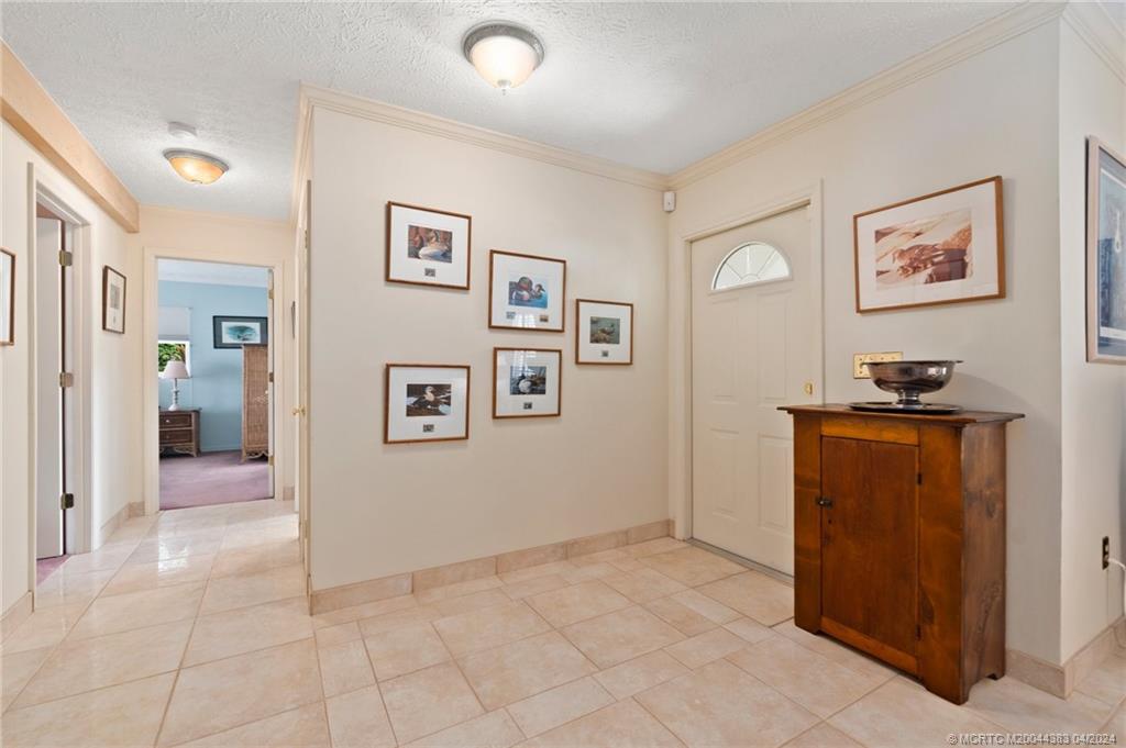 1759 Southwest Dyer Point Road Palm City, FL 34990 - Photo 9 of 56 Gallery Image 9
