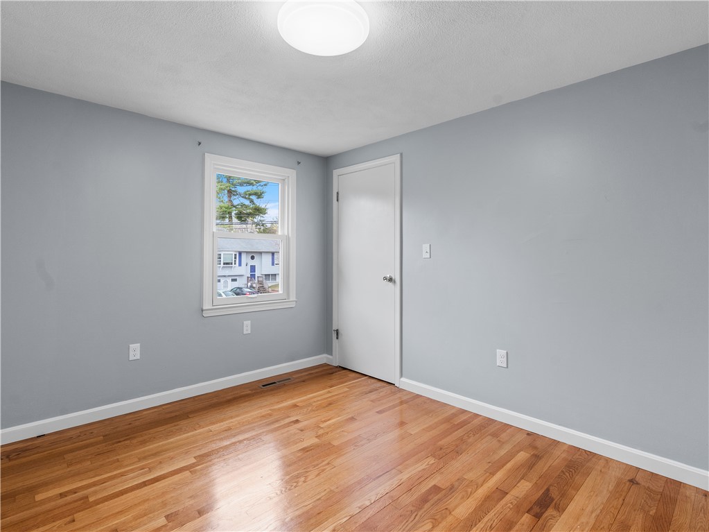 165 Hopkins Hill Road Coventry, RI 02816 - Photo 13 of 20 Gallery Image 13