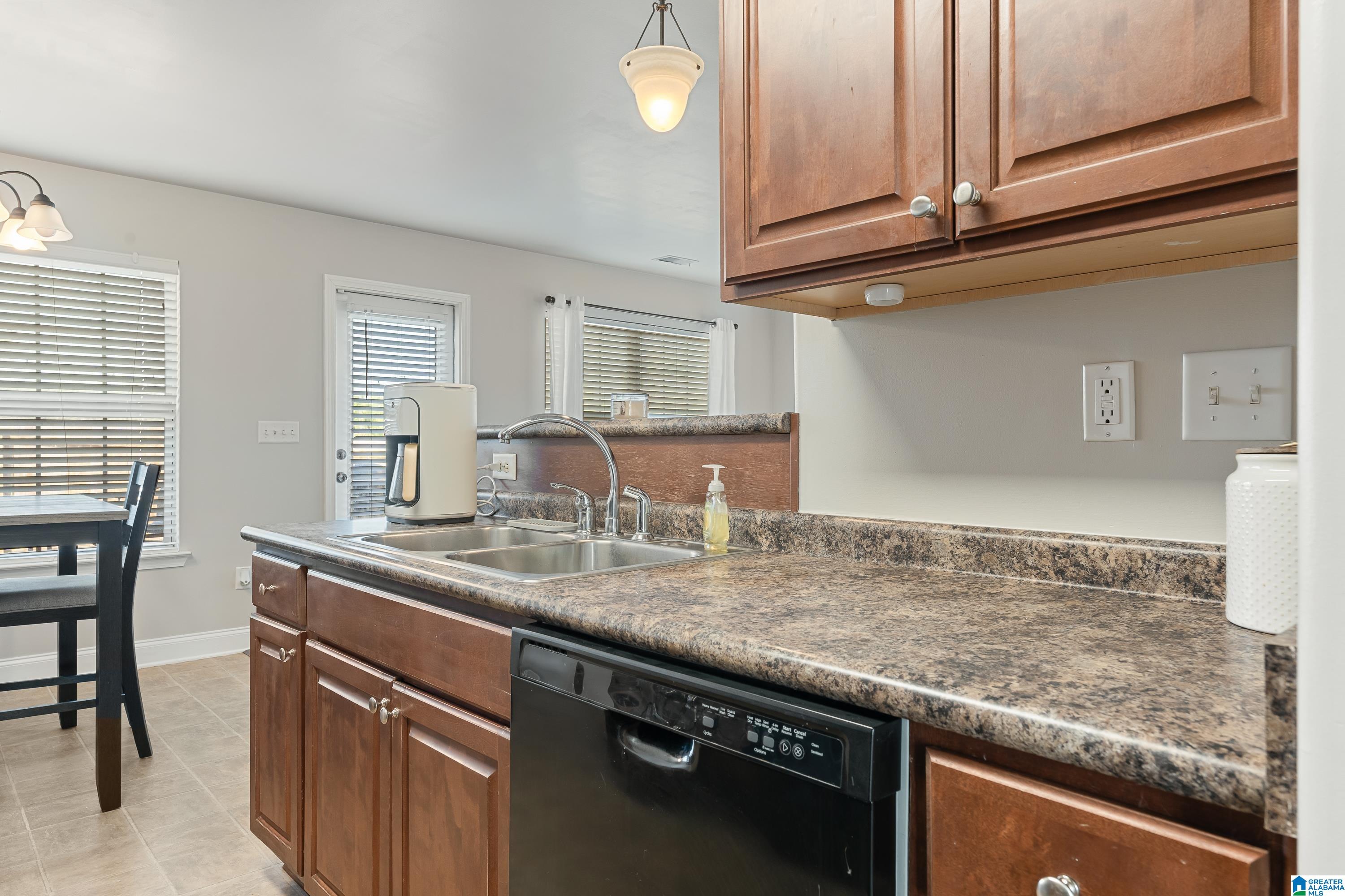 175 Hidden Trace Court Montevallo, AL 35115 - Photo 9 of 29