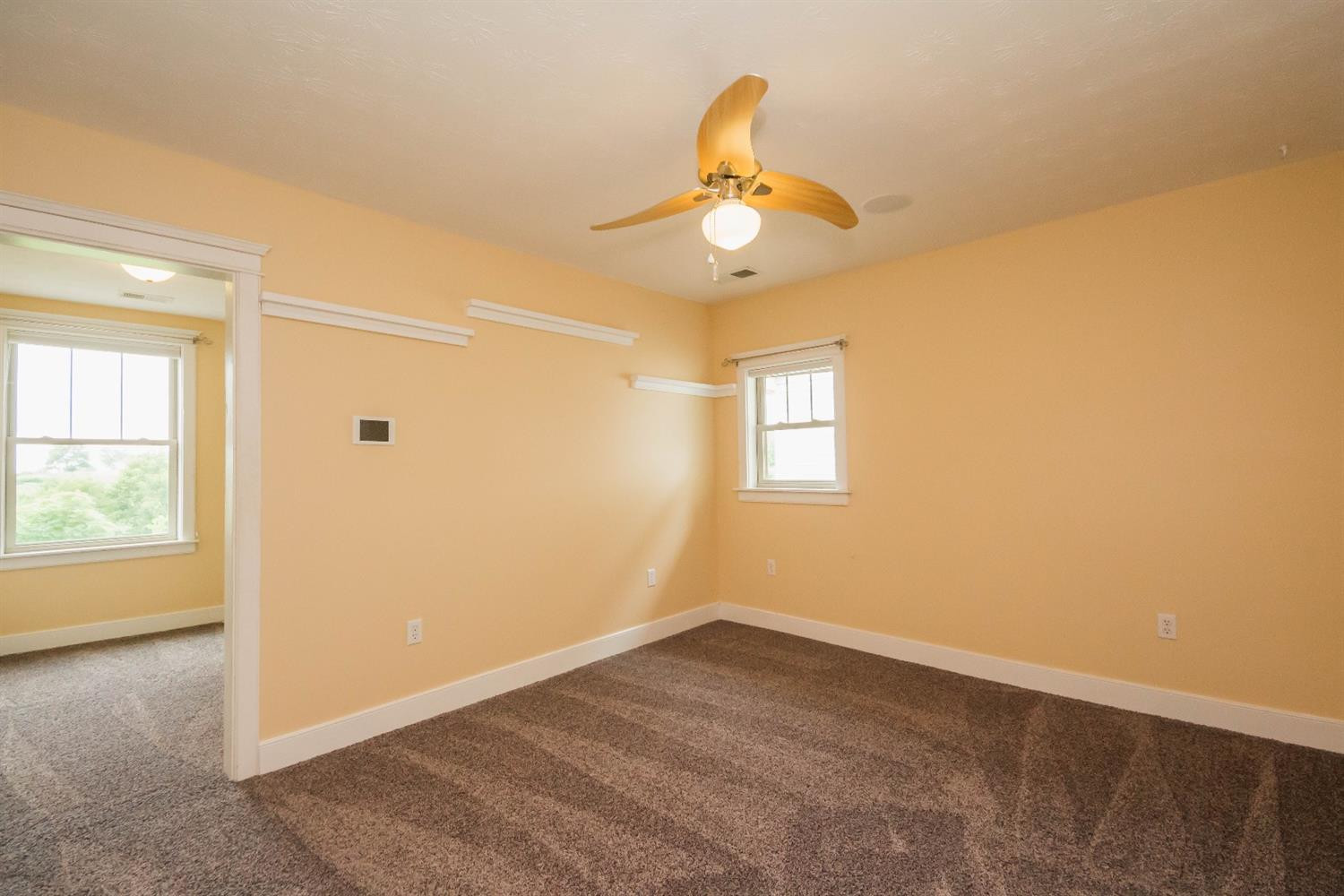 2105 Two Mile Road Winchester, KY 40391 - Photo 34 of 48 2nd floor bedroom #3
