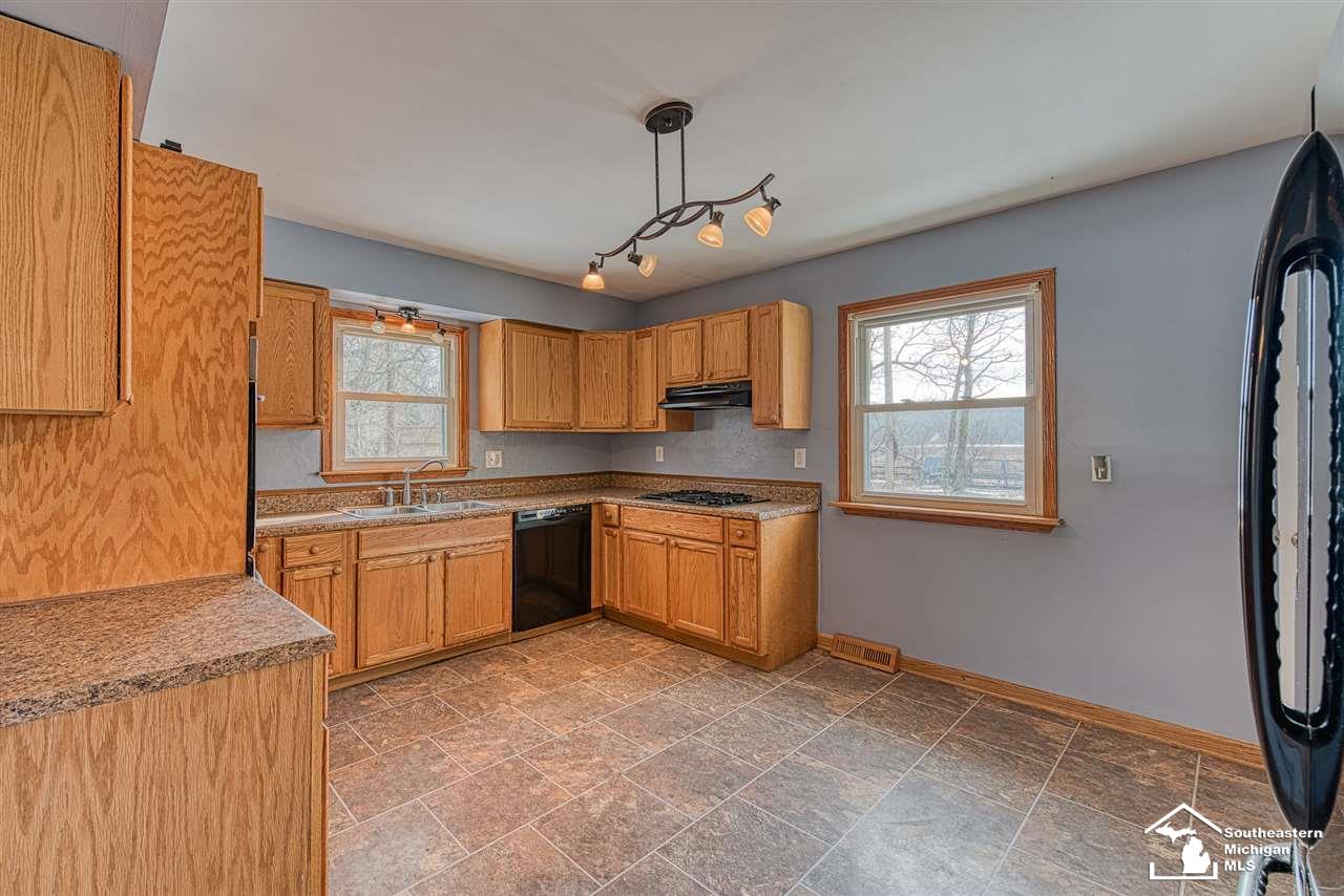 11175 Stewart Road Dundee, MI 48131 - Photo 7 of 21