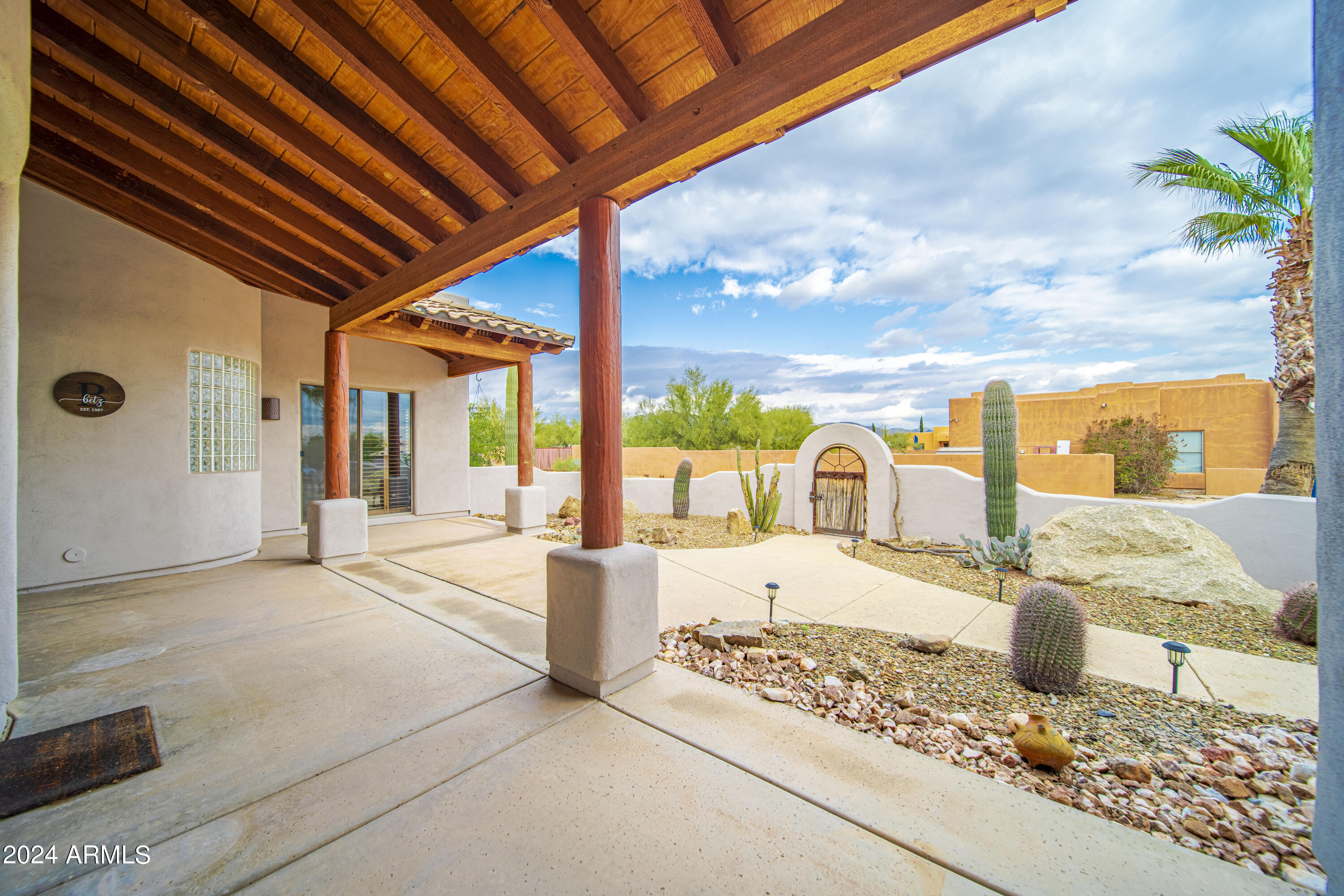 12 East Irvine Road Phoenix, AZ 85086 - Photo 24 of 81 Front Courtyard Patios