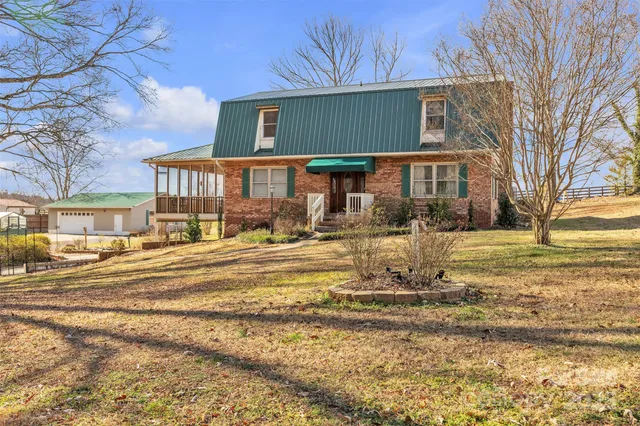 $469,000 | 280 Forest Acres Lane, Taylorsville, NC 28681