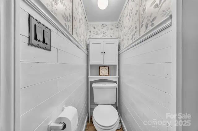 $469,000 | 280 Forest Acres Lane, Taylorsville, NC 28681