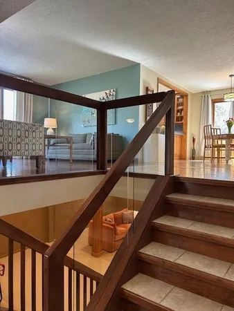 $699,900 | 3237 Shores Boulevard, Wayzata, MN 55391