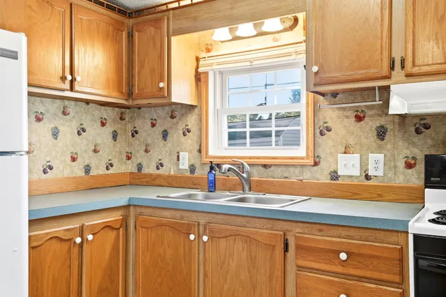 $149,900 | 10 Lane Drive, Allenstown, NH 03275