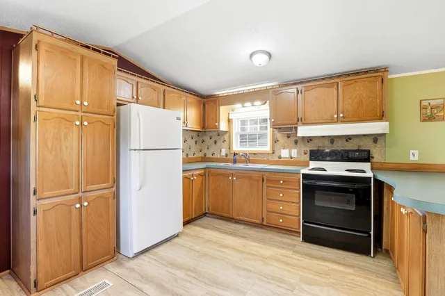 $149,900 | 10 Lane Drive, Allenstown, NH 03275